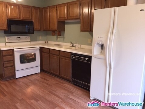 Building Photo - 11125 Oregon Cir