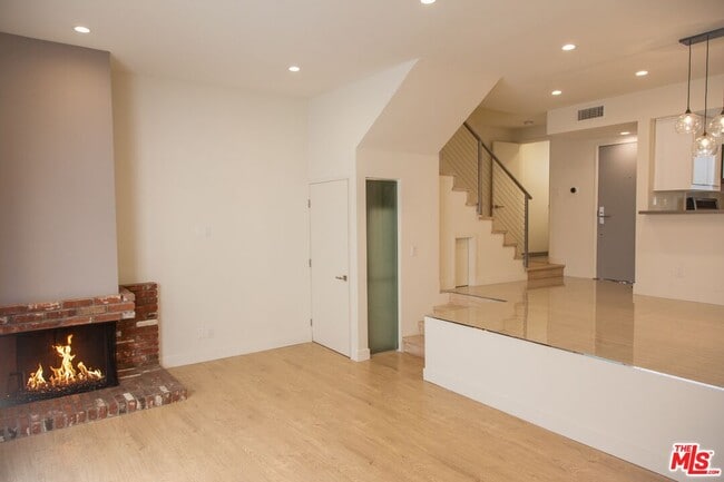 Foto del edificio - 508 Kings Rd