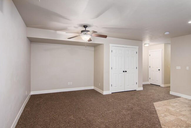 Foto del edificio - Spacious 3 Bed, 2 Bath Home in Pleasant Gr...