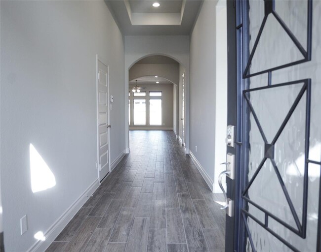 Building Photo - 10615 Potterton Wy