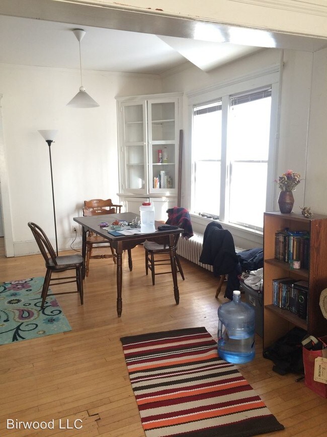 Building Photo - 1312 Chandler St