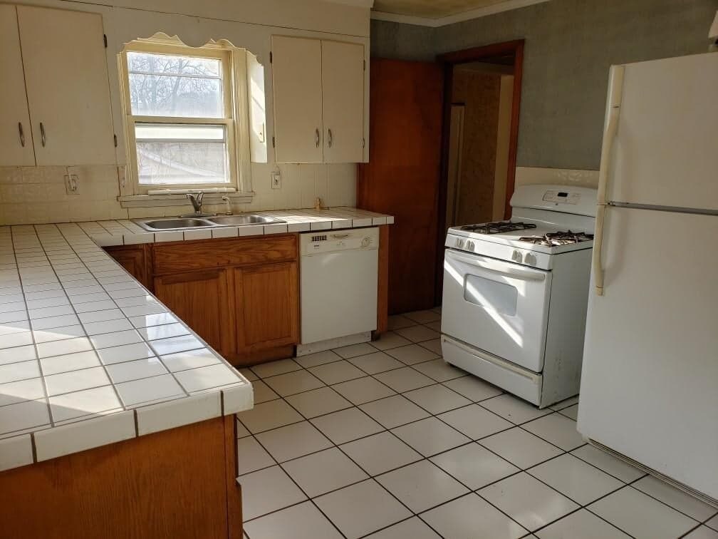 Primary Photo - 204 Franklin St