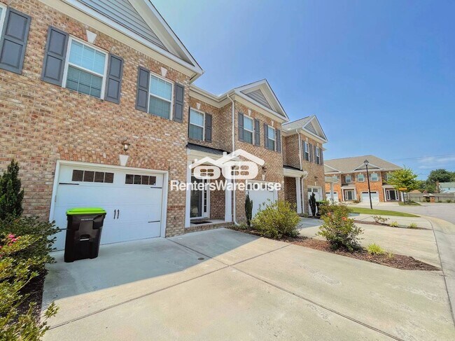 Foto del edificio - 1128 Winsford Ln