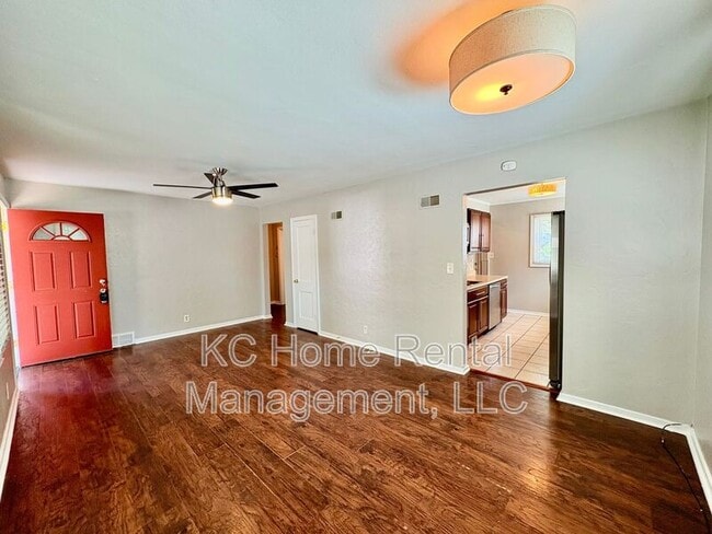 Building Photo - 7809 Pennsylvania Ave