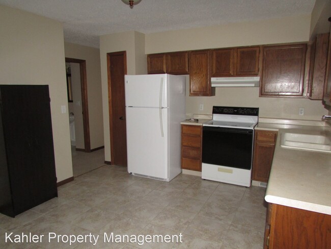 Building Photo - 4 br, 2 bath House - 1606 Pennington