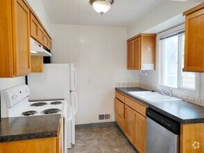 Building Photo - 7008 N Amherst St