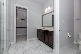 Building Photo - 2023 Village Orchard Ln