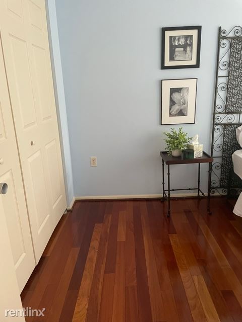 Foto del edificio - 7810 Hanover Pkwy