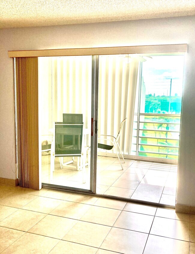 Foto del edificio - 321 SE 3rd St