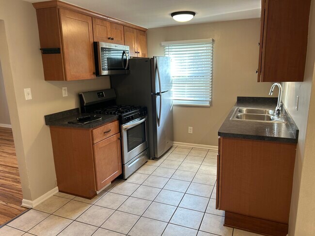 Foto del edificio - 94 Hinchey Ave