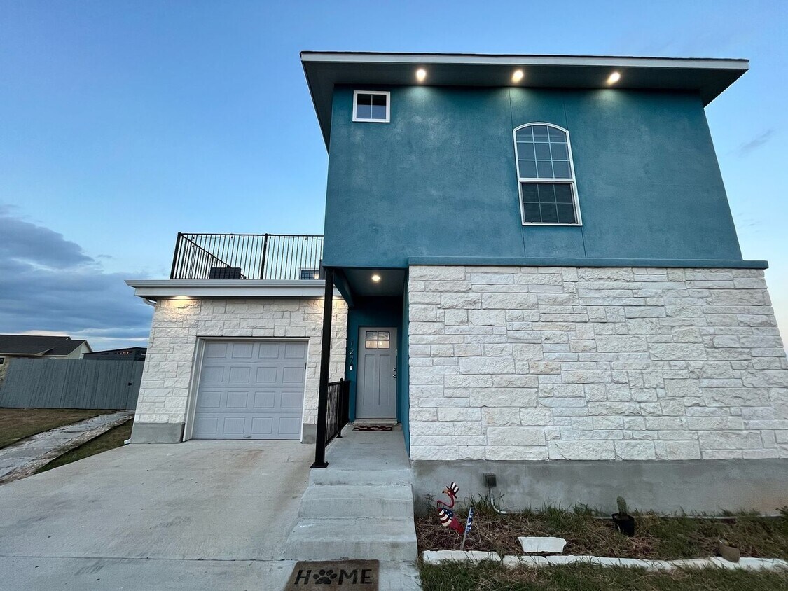 Foto principal - Charming 4BR House in Del Valle
