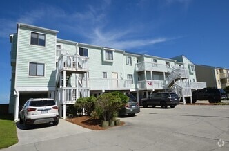 Building Photo - 502 Pelican Ct