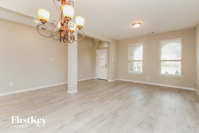Building Photo - 1726 Clifton Hills Ln