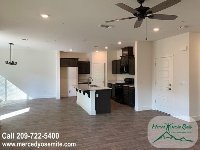 Foto del edificio - Apply Now to Schedule Viewing.