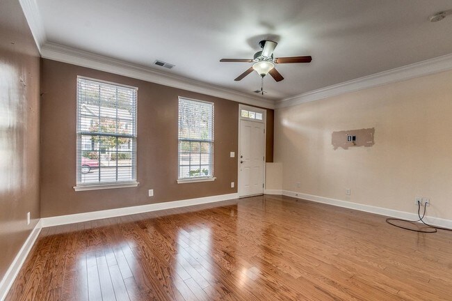 Foto del edificio - 2674 Avery Park Dr