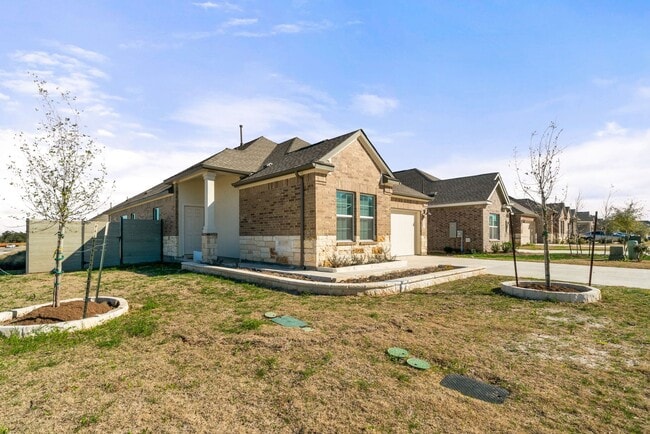 Building Photo - 101 Blue Blaze Trl Georgetown, TX 78626