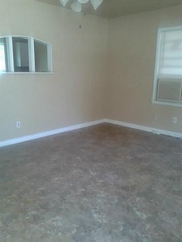 Building Photo - 203 Ross Ave