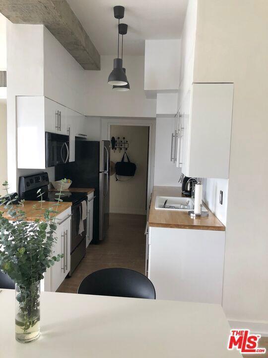 Foto del edificio - 1155 N La Cienega Blvd