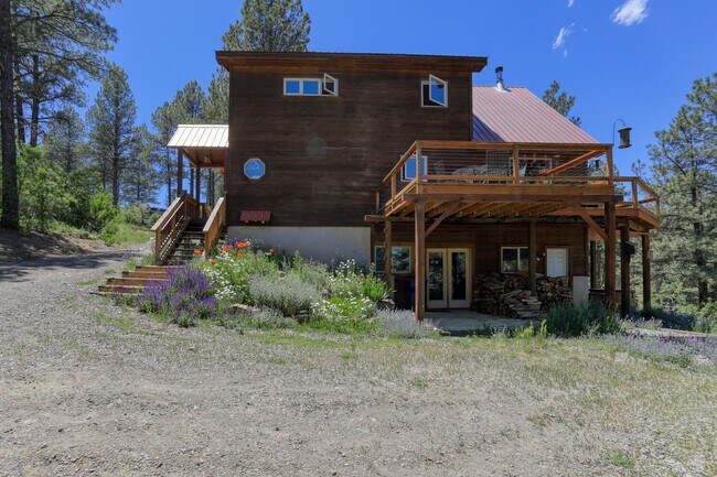 Building Photo - 237 Buena Vista Pl