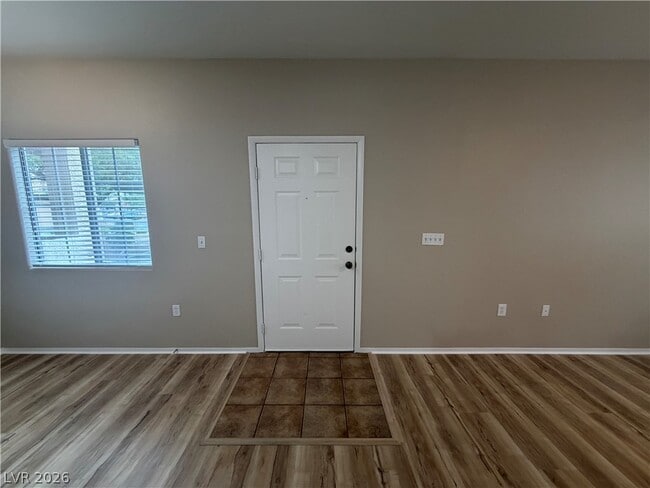 Building Photo - 9303 Gilcrease Ave