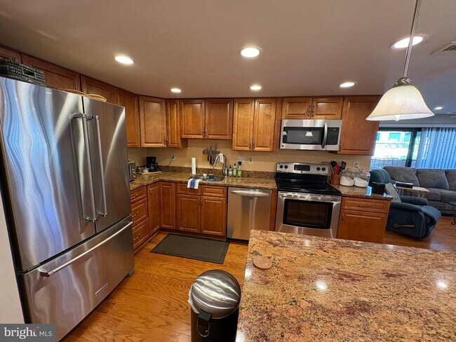 Foto del edificio - 1600 Prince St