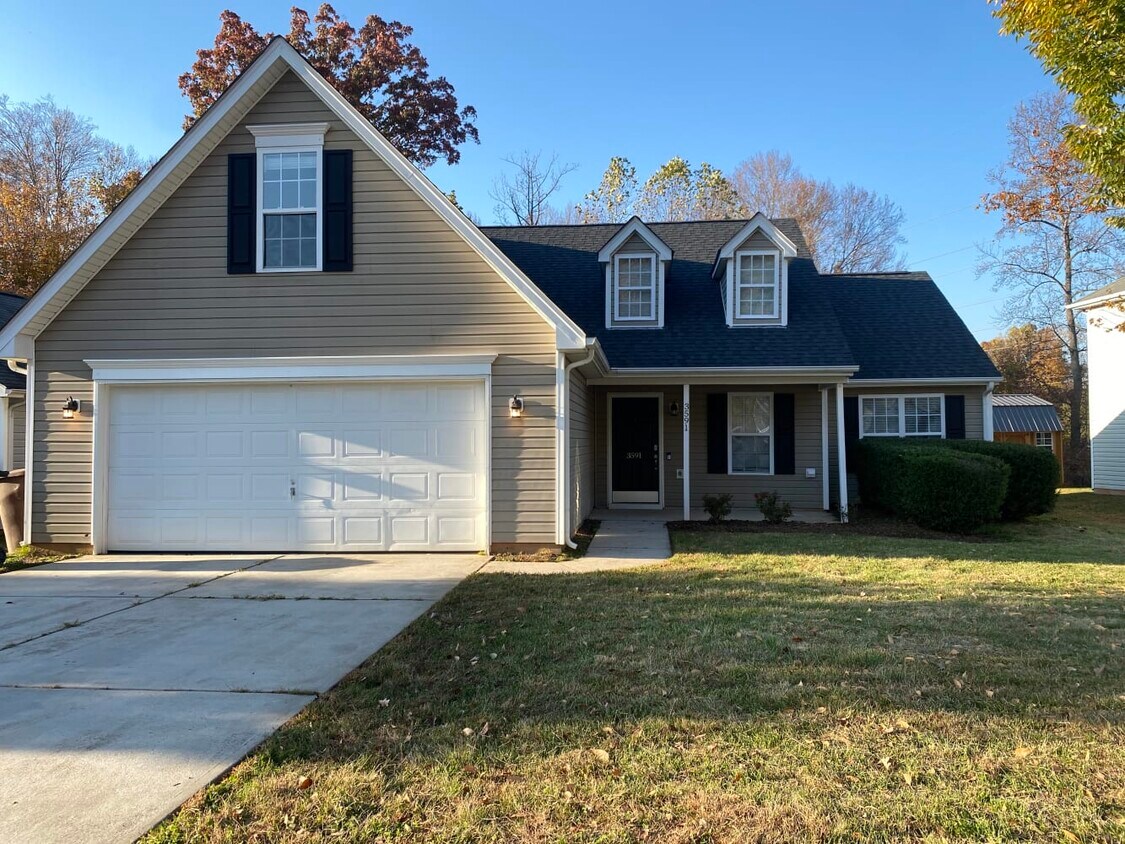Primary Photo - 3591 Sydney Oaks Dr