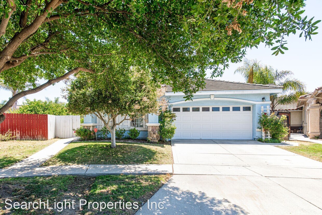 Foto principal - 4 br, 2 bath House - 1862 Gable Lane