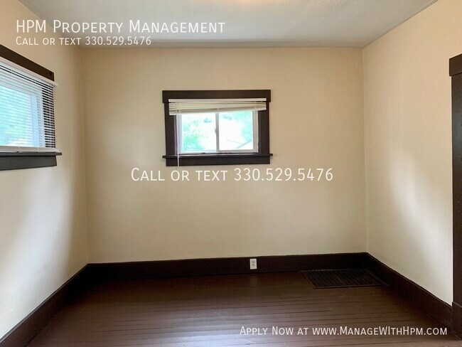 Foto del edificio - 1714 Clark Ave SW Canton