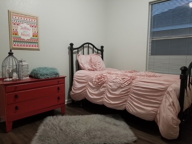 Foto del edificio - 1607 Waco St