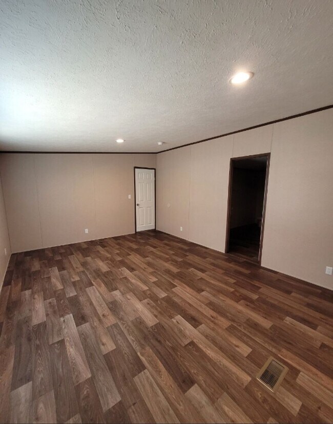 Foto del edificio - 39 Sunnybrook Ln