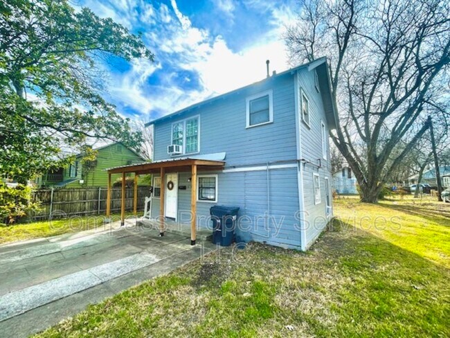 Foto del edificio - 628 N 36th St