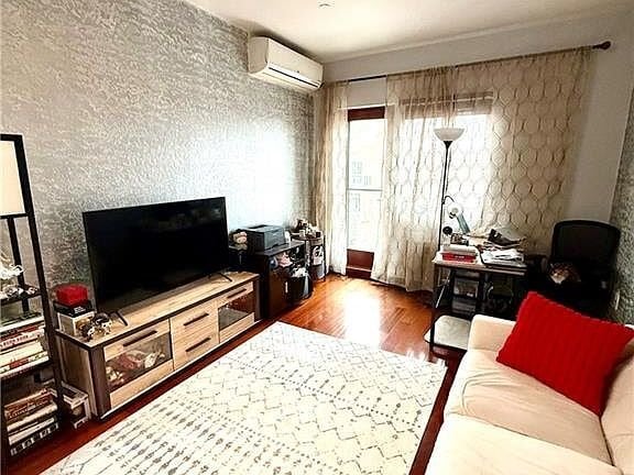 Foto del edificio - 1917 Avenue X