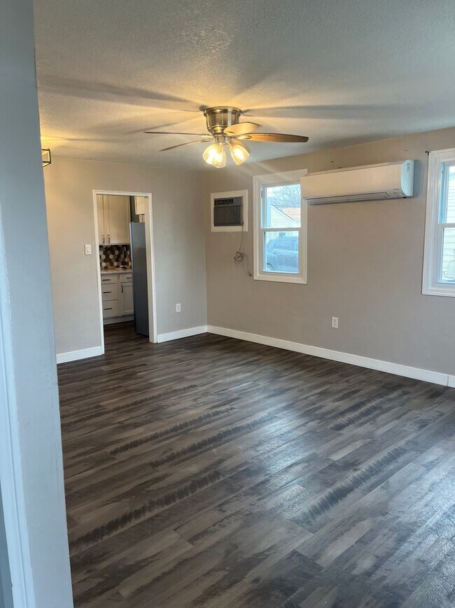 Foto del edificio - Molette Home in the heart of Moline.