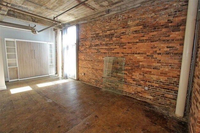 Foto del edificio - 659 Auburn Ave NE