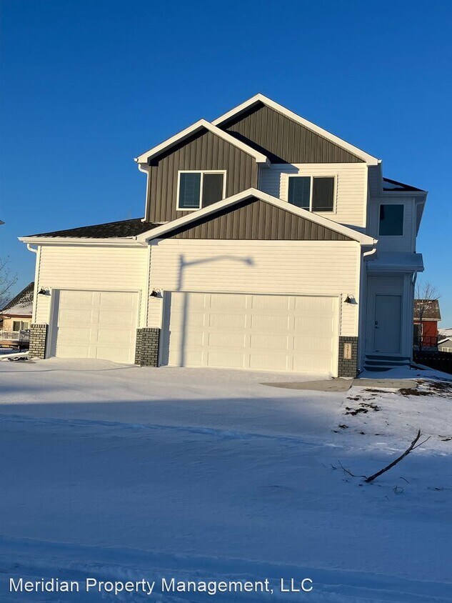 3615 17th St S, Moorhead, MN 56560 House Rental in Moorhead, MN