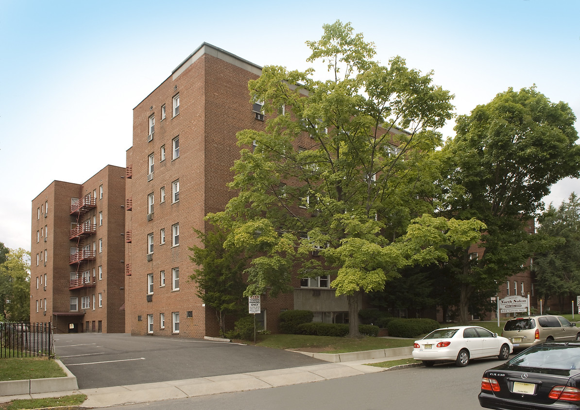 Primary Photo - North Salem Terrace