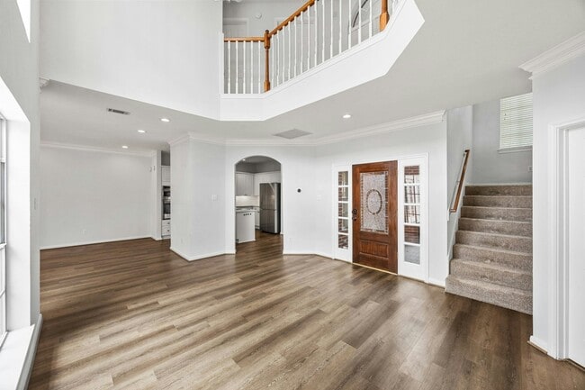 Building Photo - 1723 Gingerleaf Ln