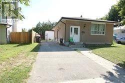 Photo du bâtiment - 53 Sutherland Ave