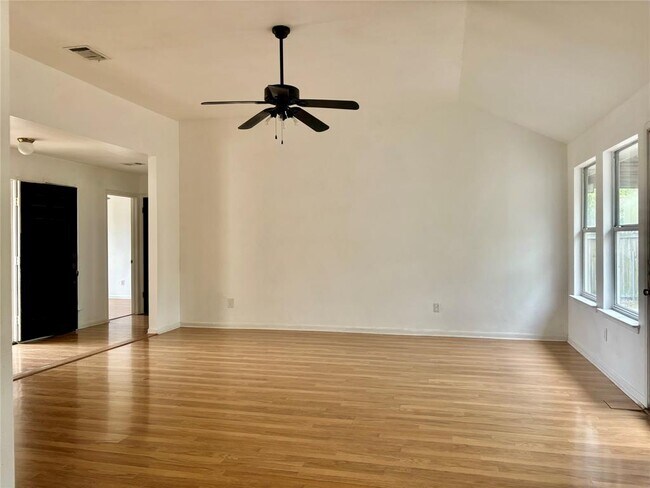 Building Photo - 2304 Larston Ln