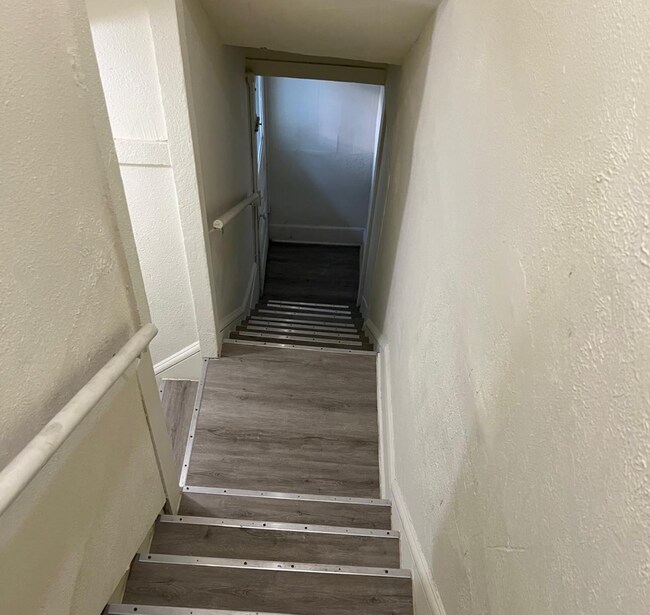 Foto del edificio - 1137 Bluff St