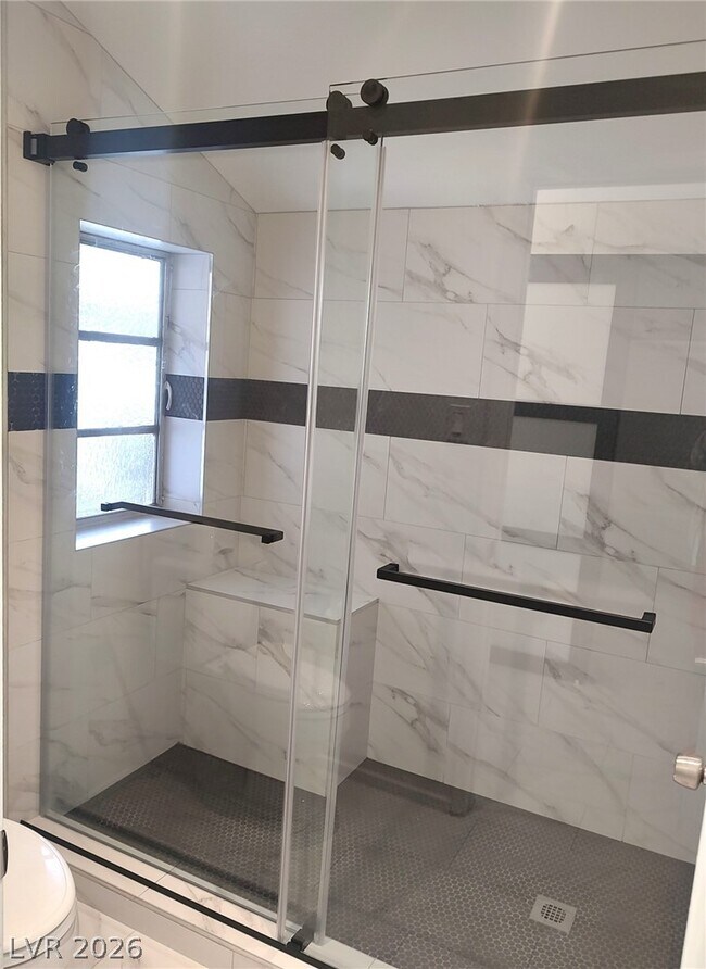 Foto del edificio - 2005 E Oakey Blvd