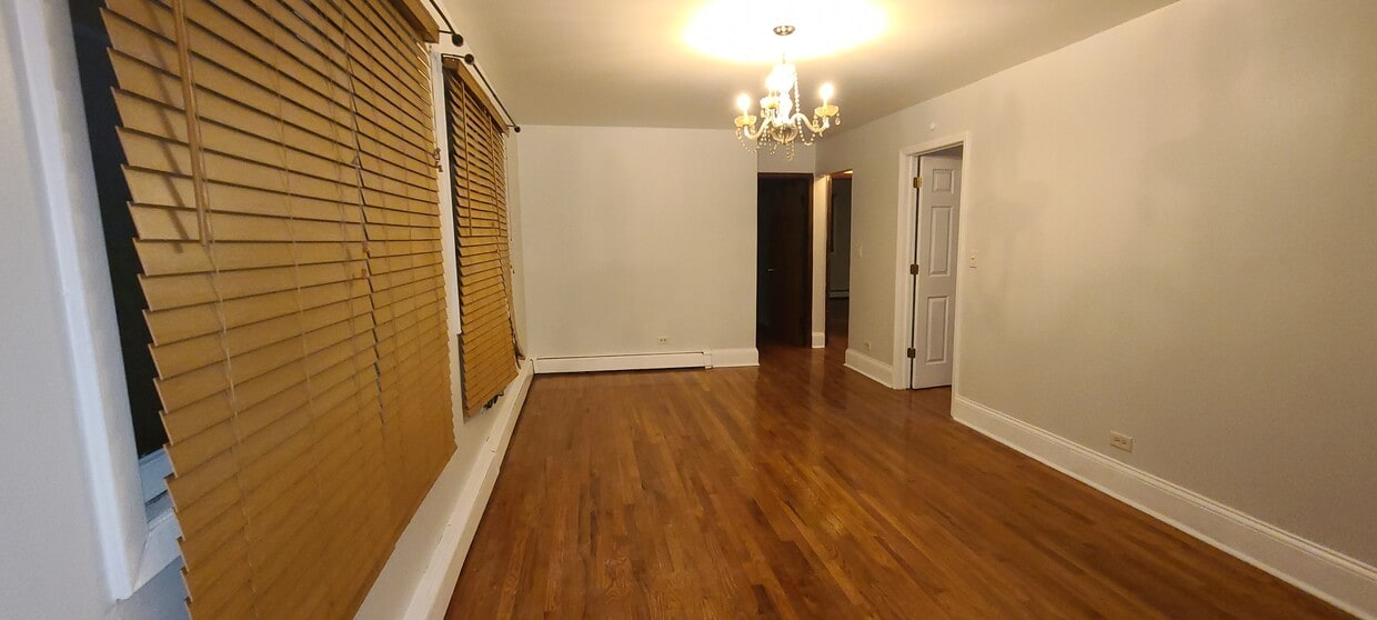 6163 N Leavitt St Unit 2W, Chicago, IL 60659 Condo for Rent in