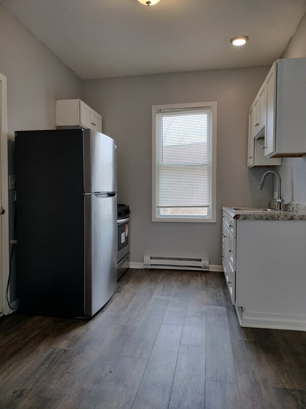 Foto del edificio - 6601 S Green St