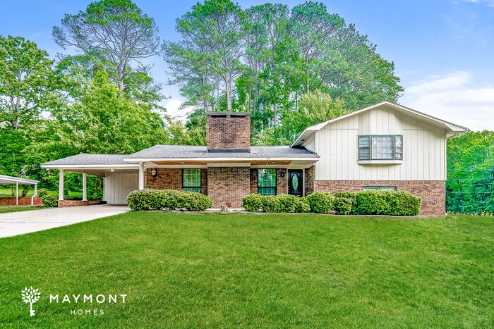 Foto principal - Large Home in Bessemer, AL!