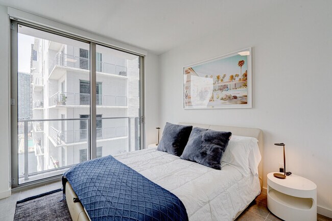 Foto del edificio - 249 NE 4th St