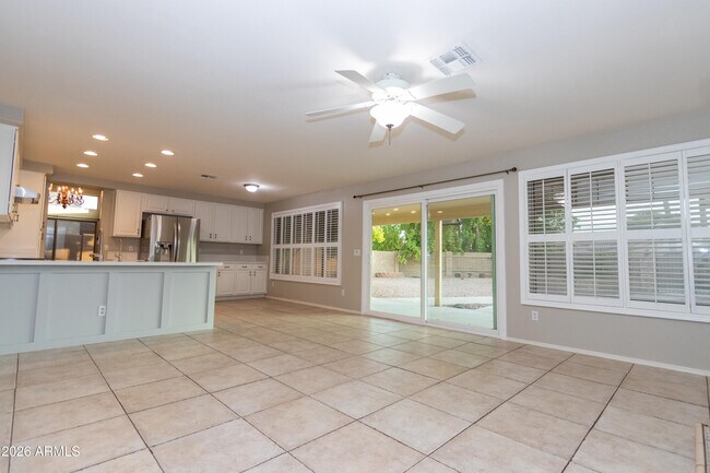 Foto del edificio - 2388 S Sycamore Pl