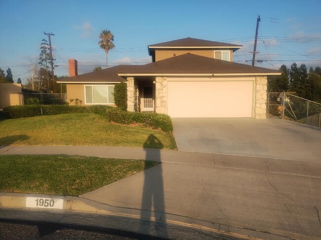 Photo - 1950 Spahn Ln House