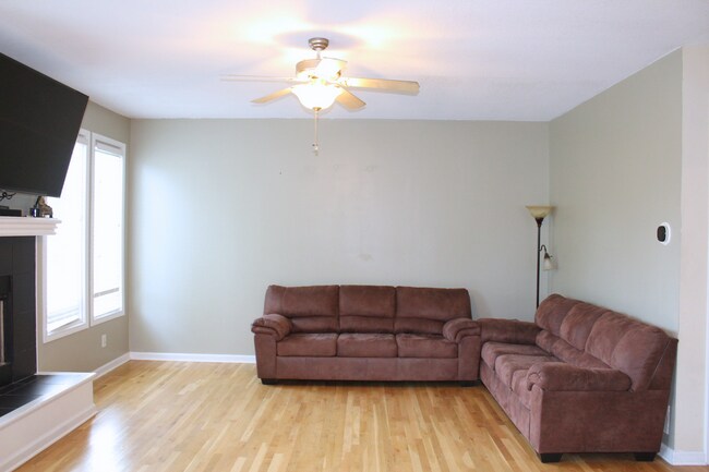 Foto del edificio - 13885 W 153rd Terrace