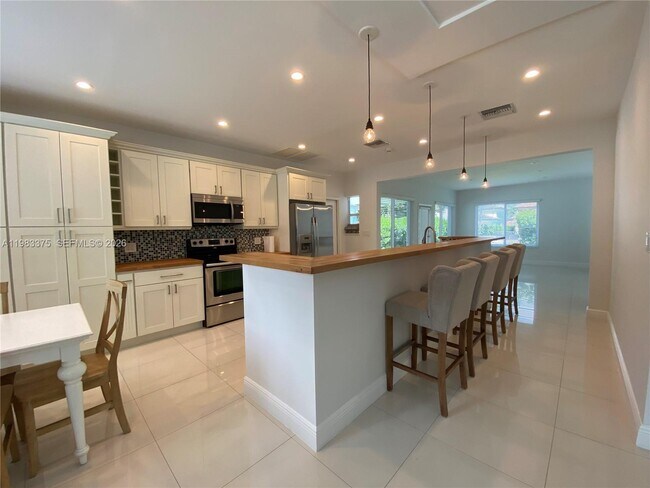 Foto del edificio - 5767 SW 35th St