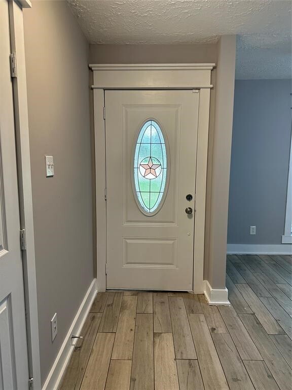 Foto del edificio - 228 Oak Manor Dr